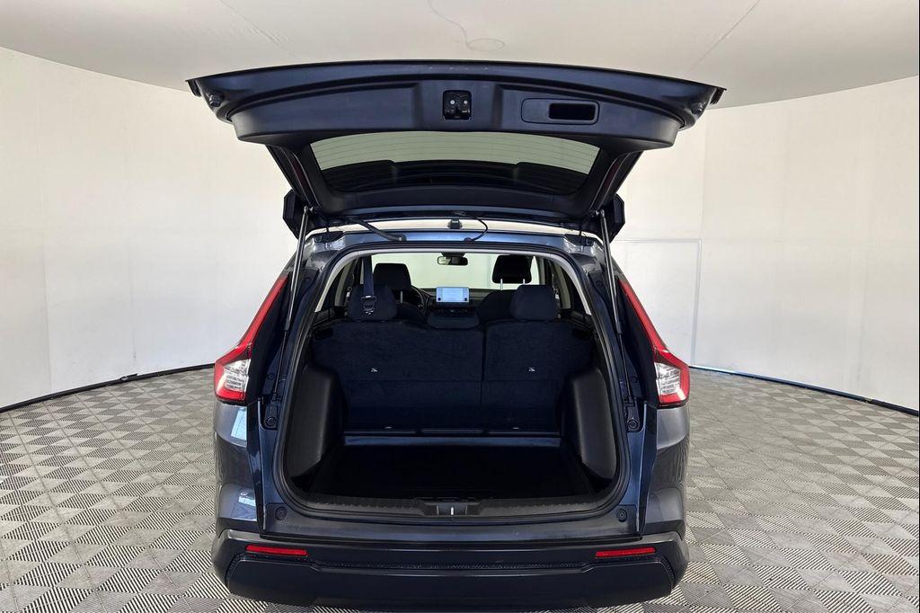 used 2025 Honda CR-V car, priced at $31,995