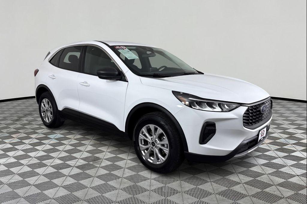 used 2024 Ford Escape car, priced at $24,995