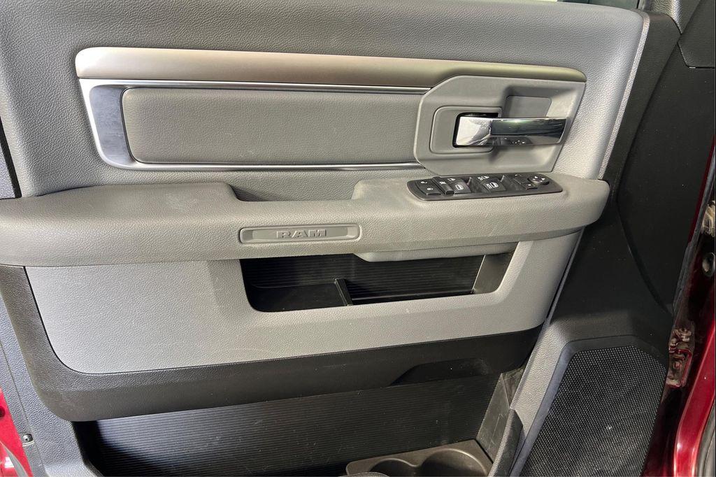 used 2020 Ram 1500 Classic car, priced at $27,995