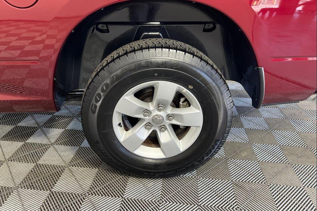 used 2020 Ram 1500 Classic car, priced at $27,995