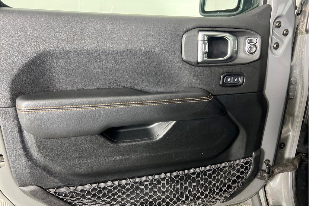 used 2021 Jeep Gladiator car, priced at $29,995