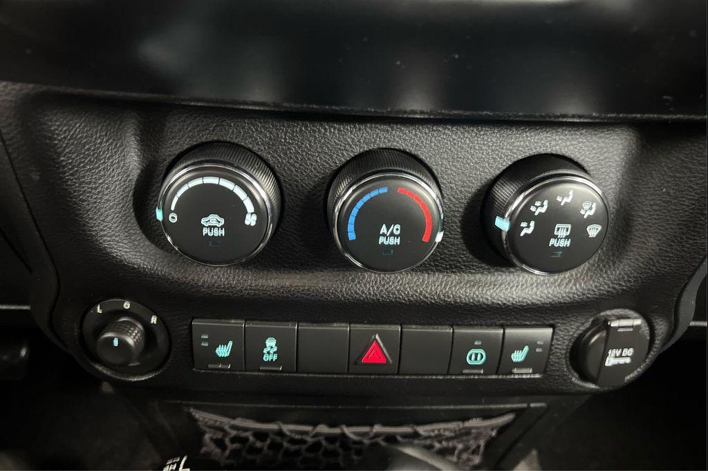 used 2012 Jeep Wrangler Unlimited car, priced at $18,995