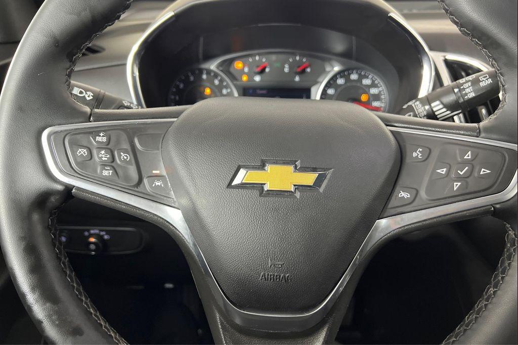 used 2023 Chevrolet Equinox car, priced at $17,995