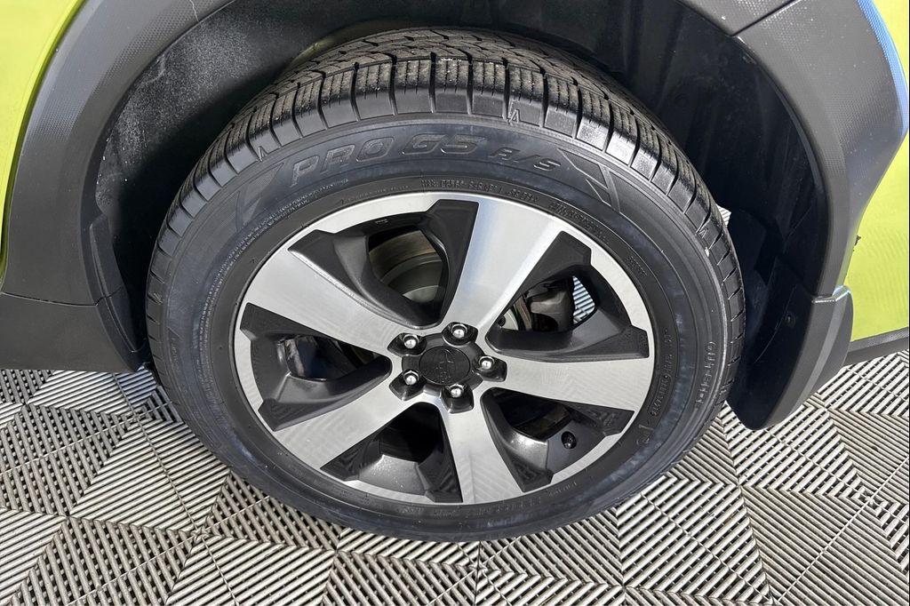 used 2014 Subaru XV Crosstrek Hybrid car, priced at $13,995