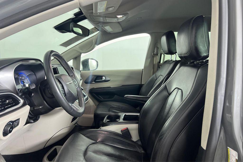 used 2022 Chrysler Pacifica car, priced at $22,995