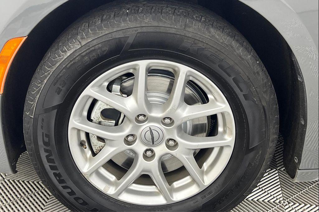 used 2022 Chrysler Pacifica car, priced at $22,995