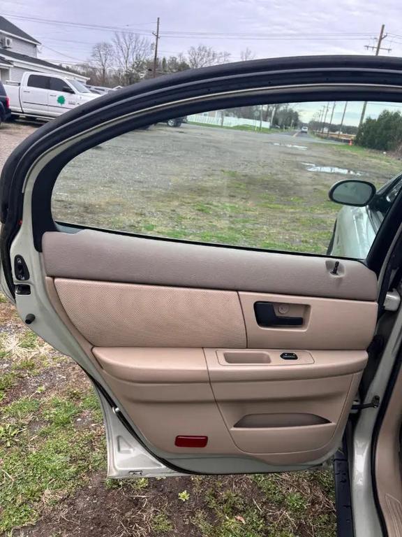 used 2005 Mercury Sable car, priced at $3,495