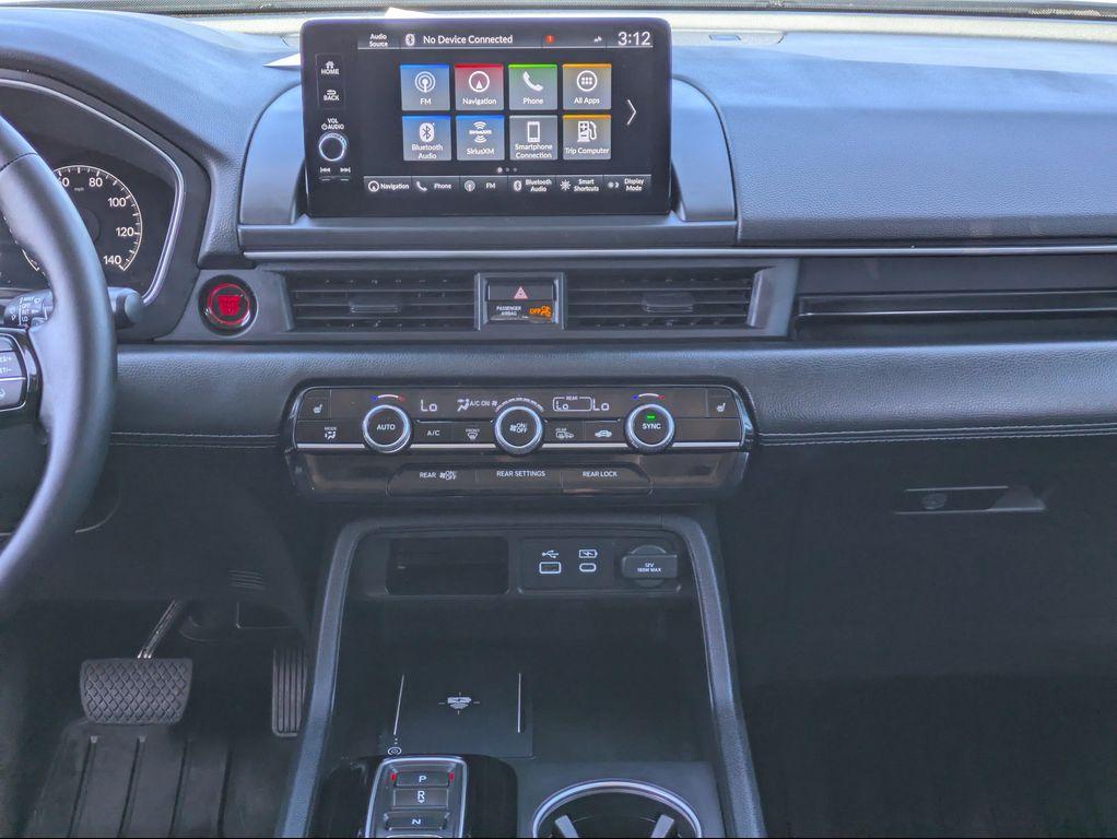 used 2025 Honda Pilot car, priced at $44,393