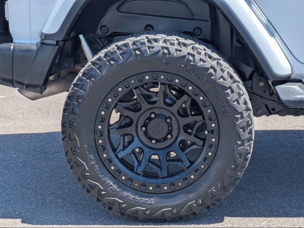 used 2018 Jeep Wrangler Unlimited car, priced at $24,900