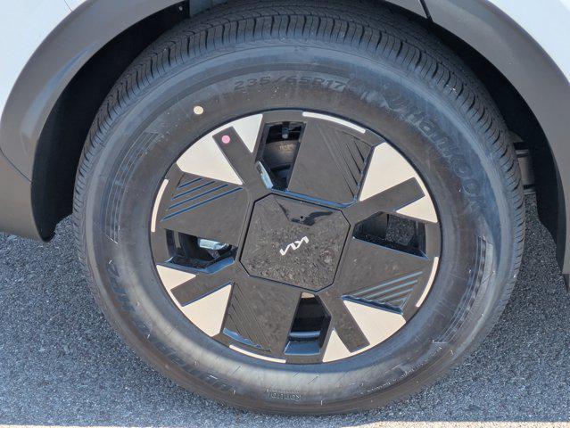new 2026 Kia Sportage Hybrid car, priced at $30,620