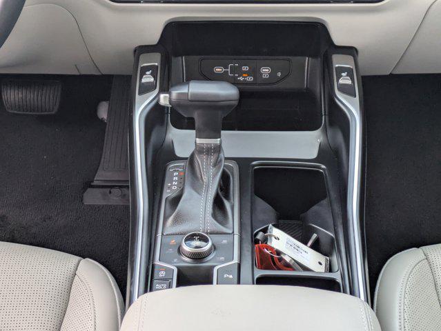 used 2025 Kia Sorento car, priced at $33,988