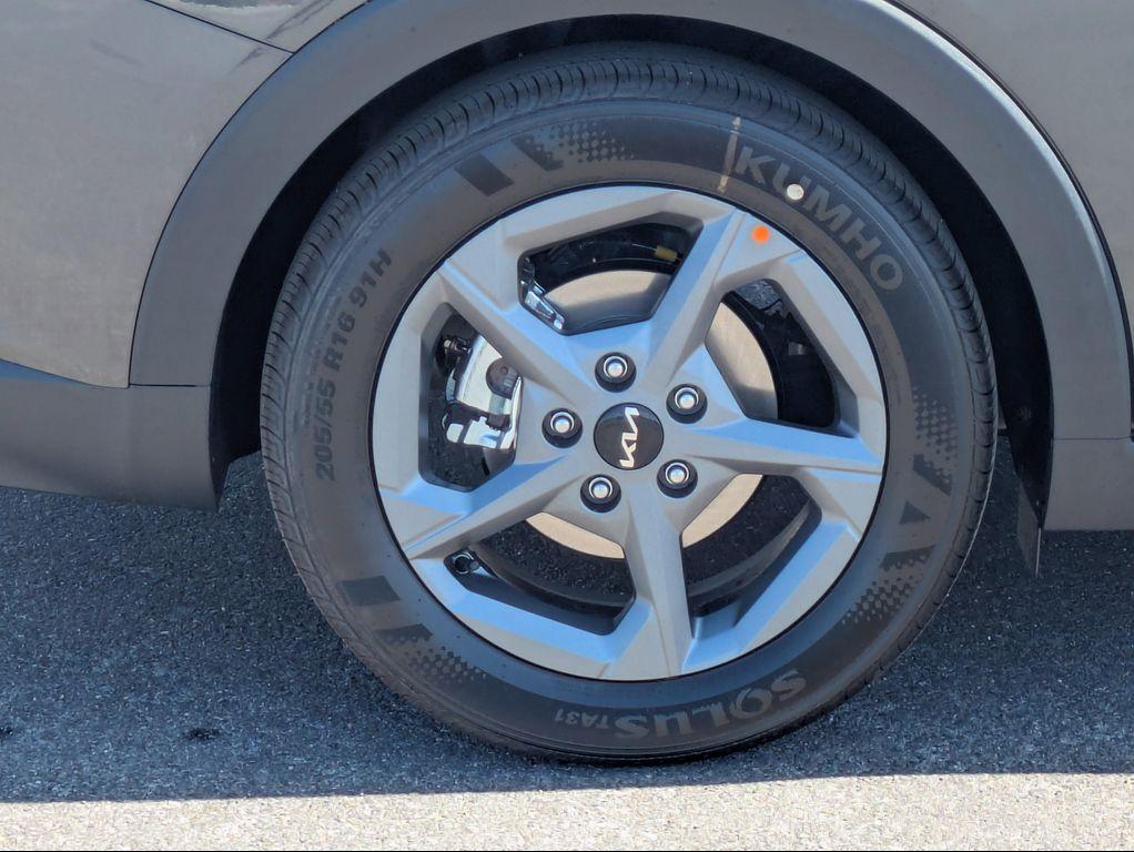 new 2026 Kia K4 car, priced at $24,733
