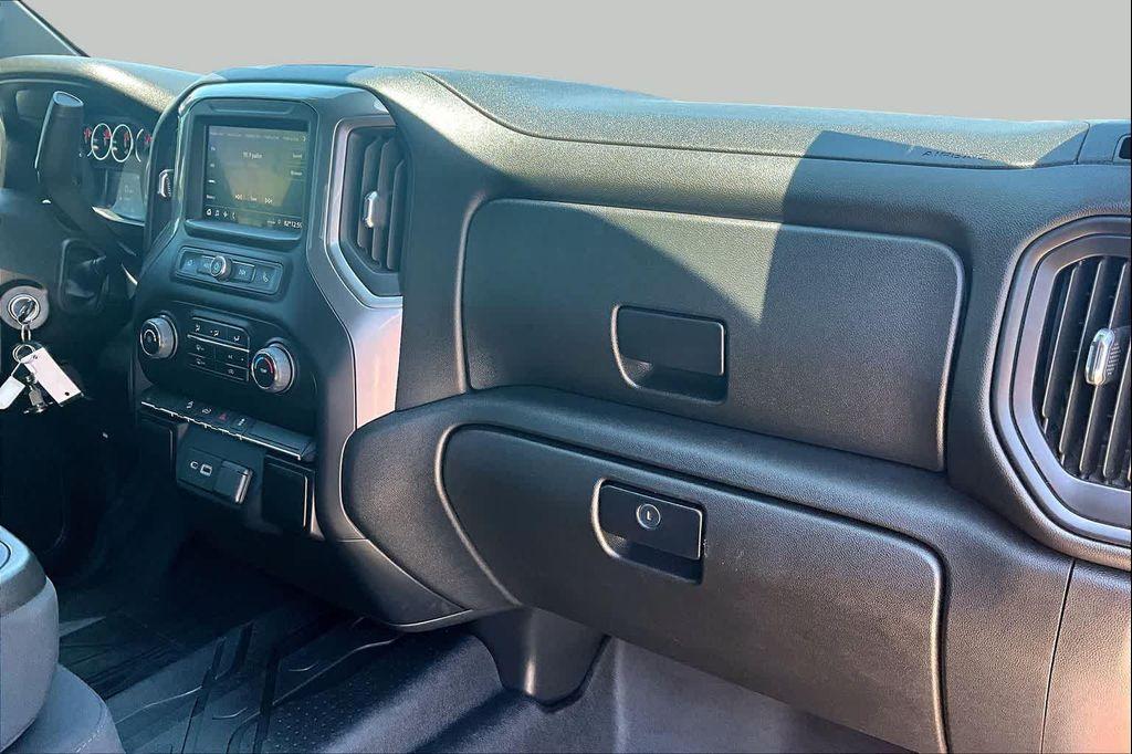 used 2021 Chevrolet Silverado 1500 car, priced at $35,531