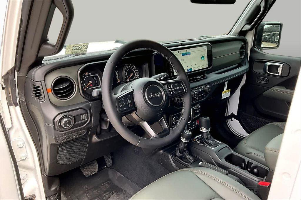 new 2026 Jeep Gladiator car