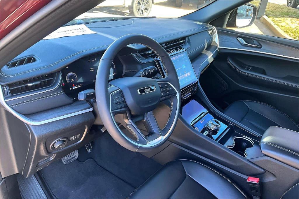 used 2025 Jeep Grand Cherokee L car, priced at $37,877