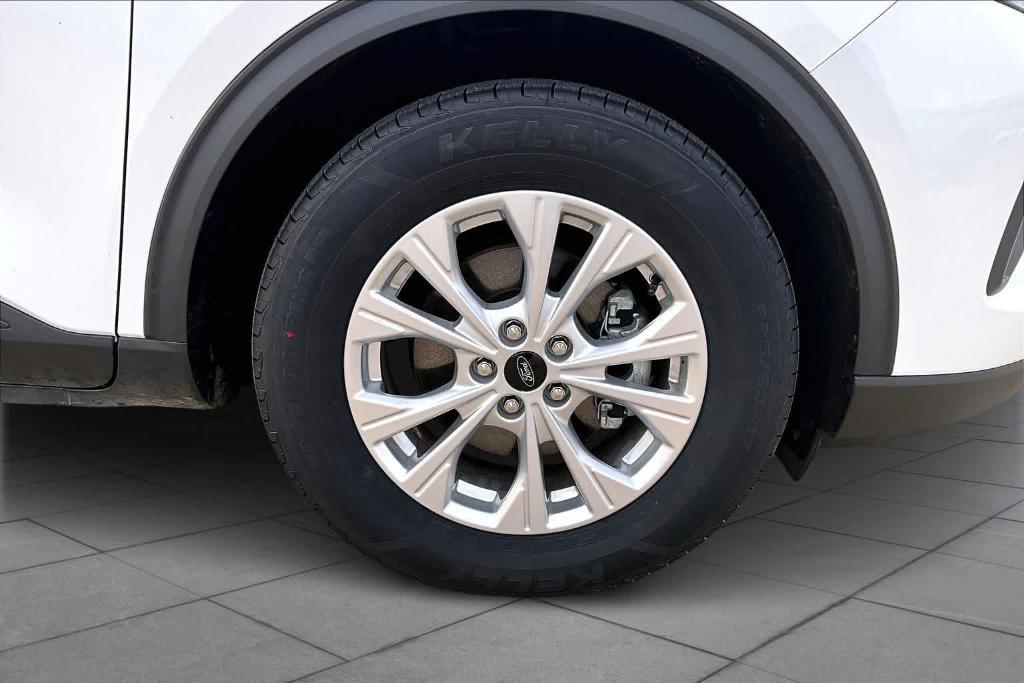 used 2024 Ford Escape car, priced at $20,295