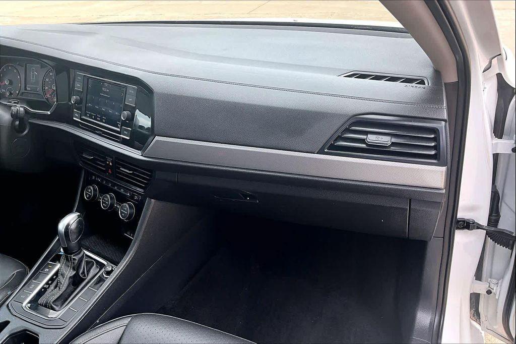 used 2021 Volkswagen Jetta car, priced at $20,221