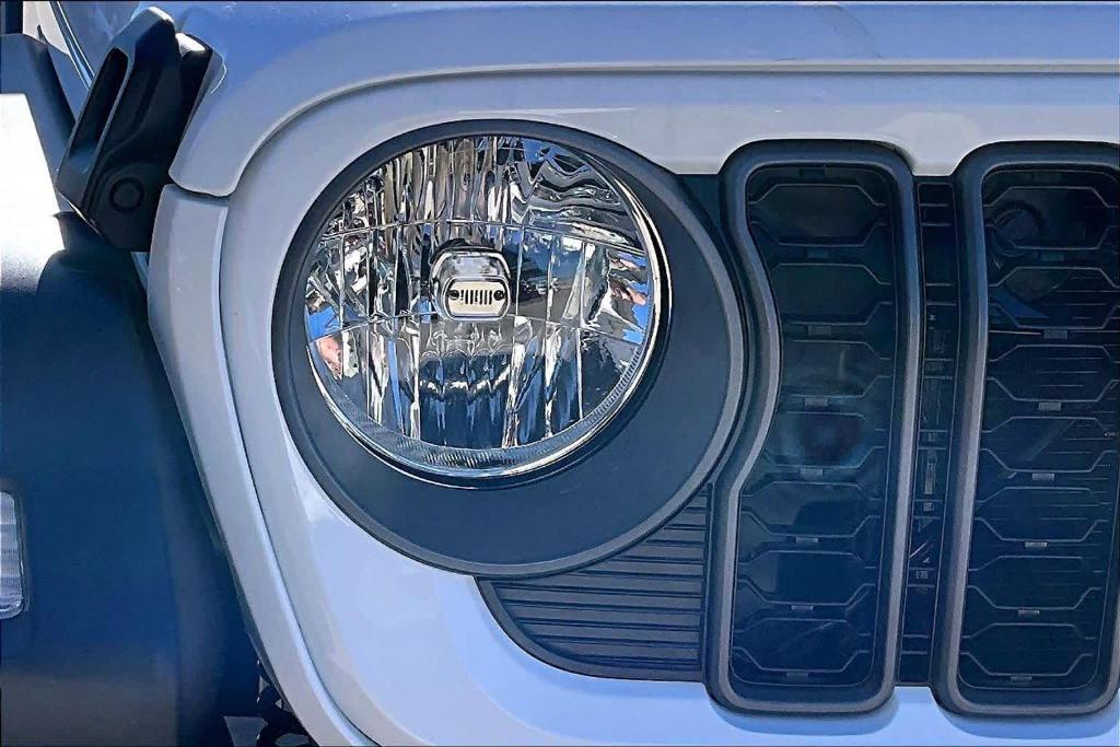 new 2026 Jeep Wrangler car, priced at $38,120