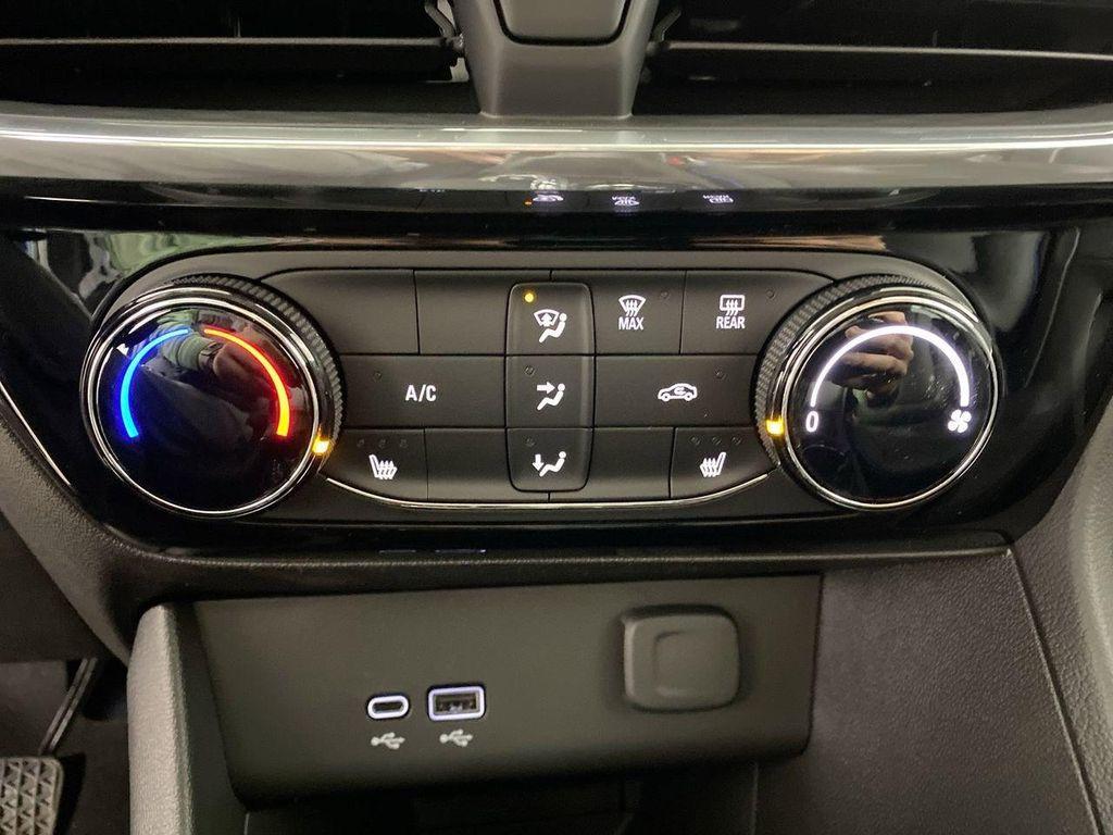 new 2026 Buick Encore GX car, priced at $29,181