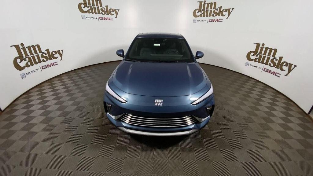 new 2026 Buick Envista car, priced at $27,045