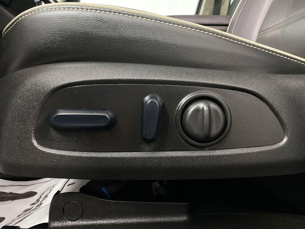 used 2023 GMC Acadia car, priced at $40,895