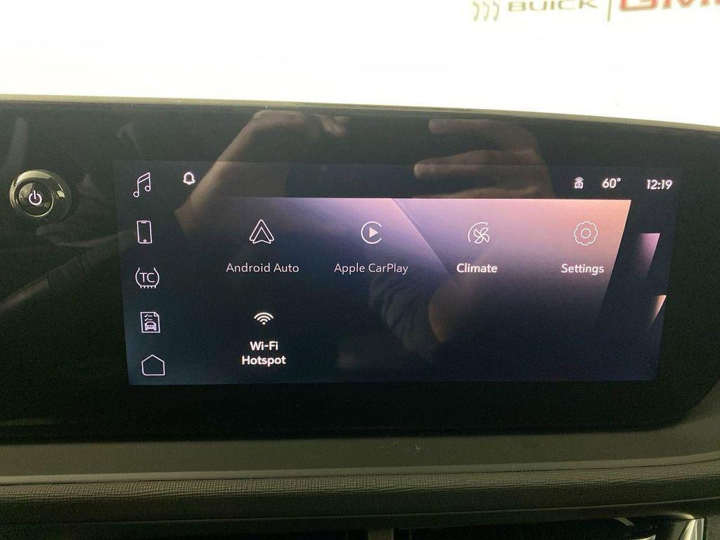 new 2026 Buick Envista car, priced at $26,256
