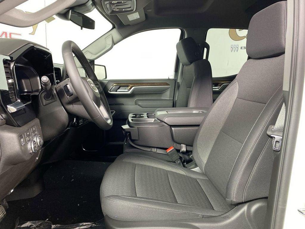 new 2026 GMC Sierra 1500 car, priced at $45,836