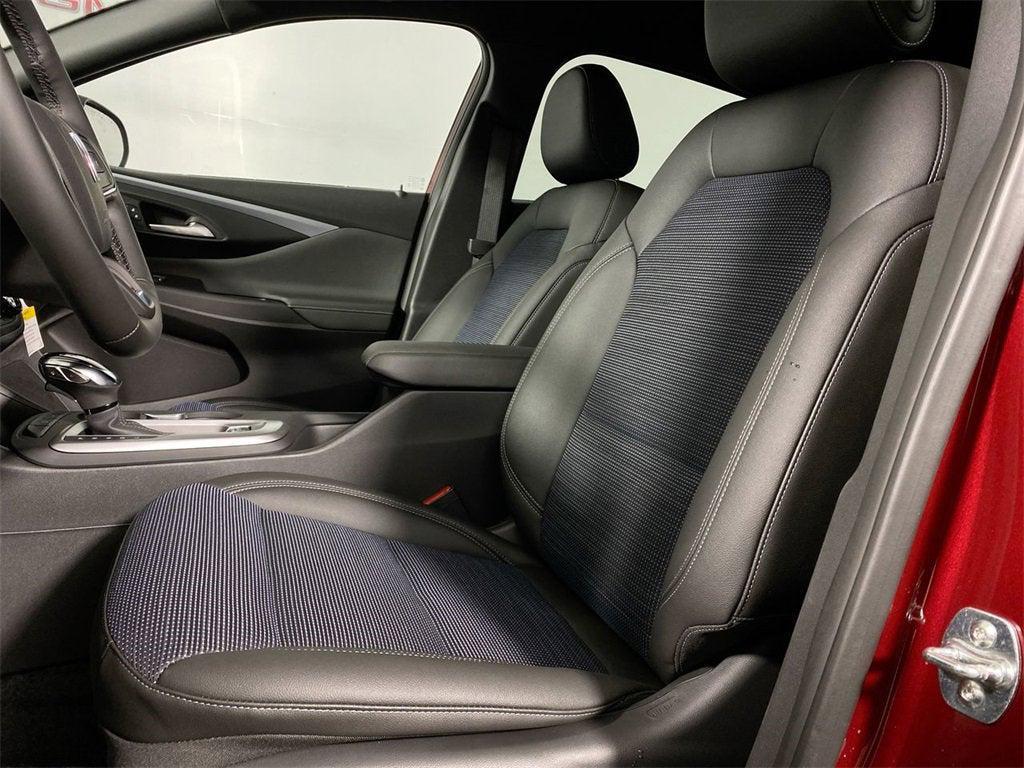 used 2025 Buick Envista car