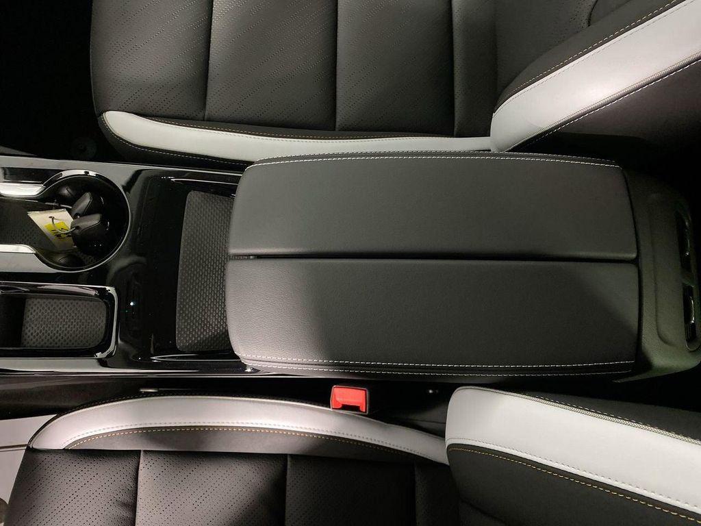 new 2026 Buick Envision car, priced at $43,746