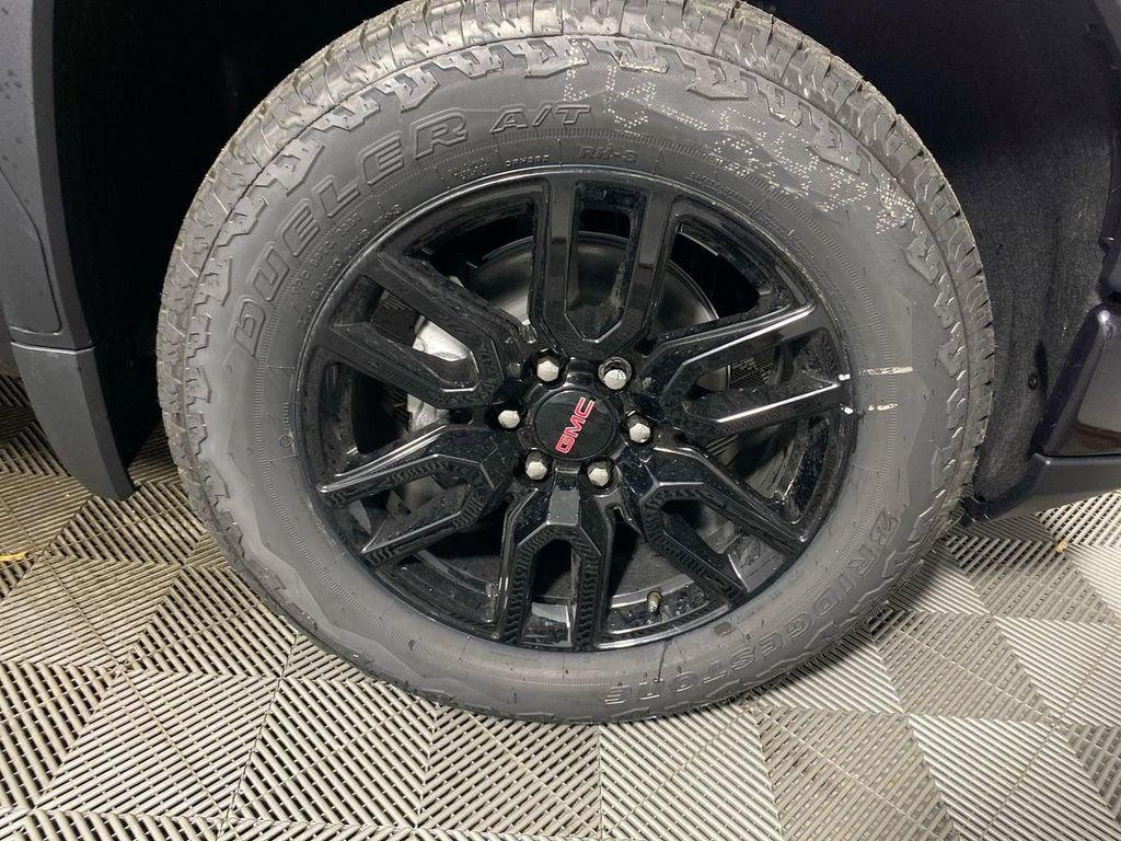 new 2026 GMC Sierra 1500 car, priced at $48,806