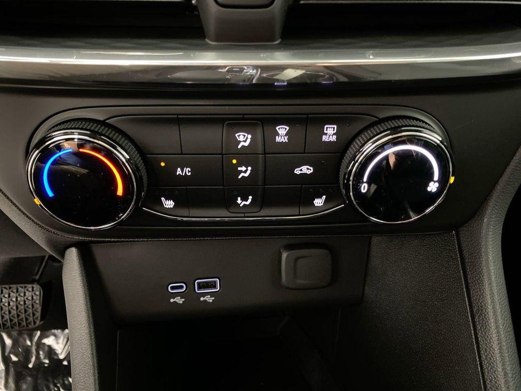 new 2026 Buick Encore GX car, priced at $27,337