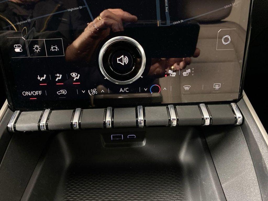 new 2025 GMC Terrain car, priced at $31,435