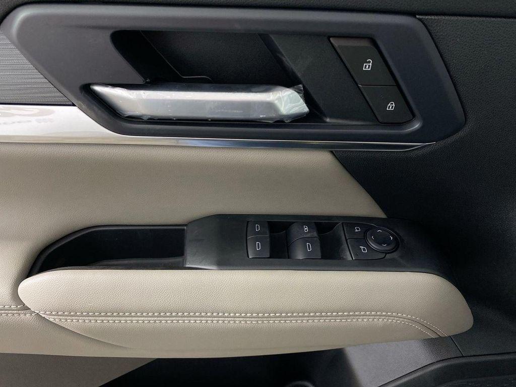 new 2025 GMC Terrain car, priced at $31,435