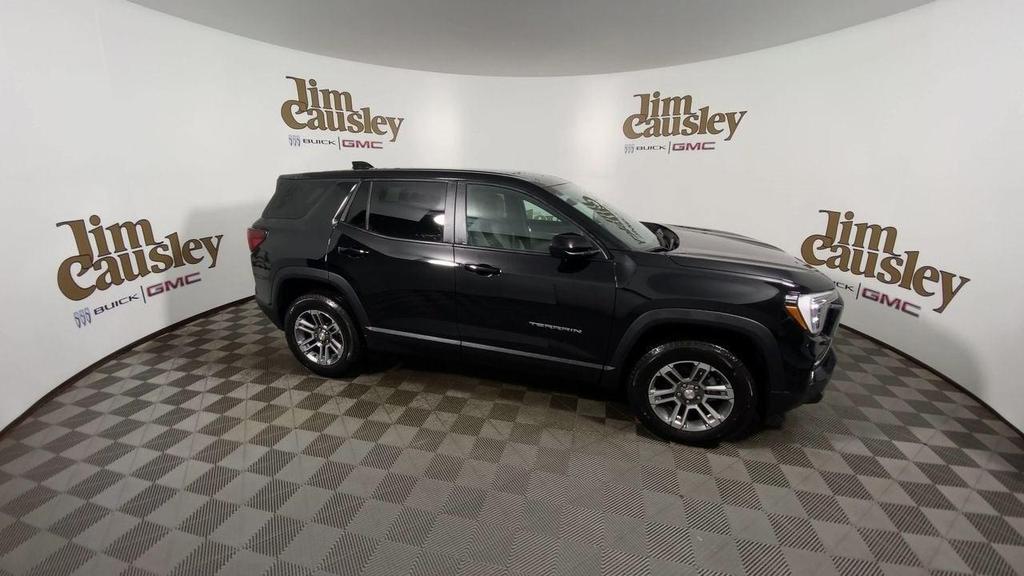 new 2025 GMC Terrain car, priced at $31,435