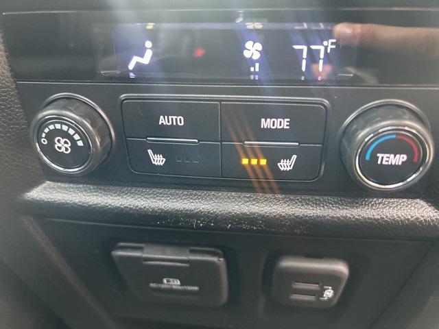 used 2023 Chevrolet Traverse car, priced at $32,956