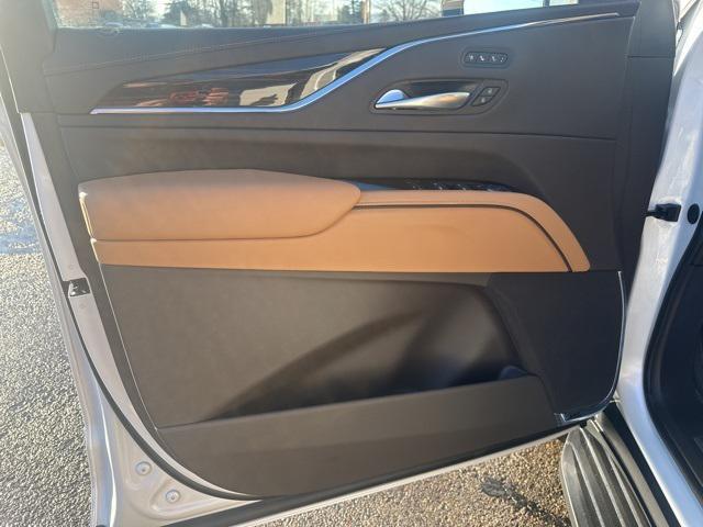 used 2023 Cadillac Escalade ESV car, priced at $65,958