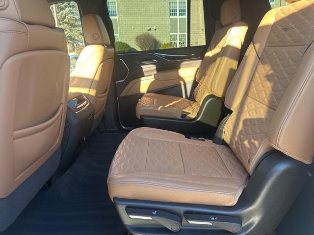 used 2023 Cadillac Escalade ESV car, priced at $65,958