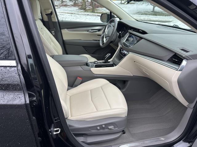 used 2021 Cadillac XT5 car, priced at $27,957