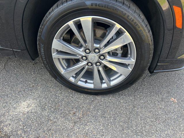 used 2024 Cadillac XT6 car, priced at $44,934