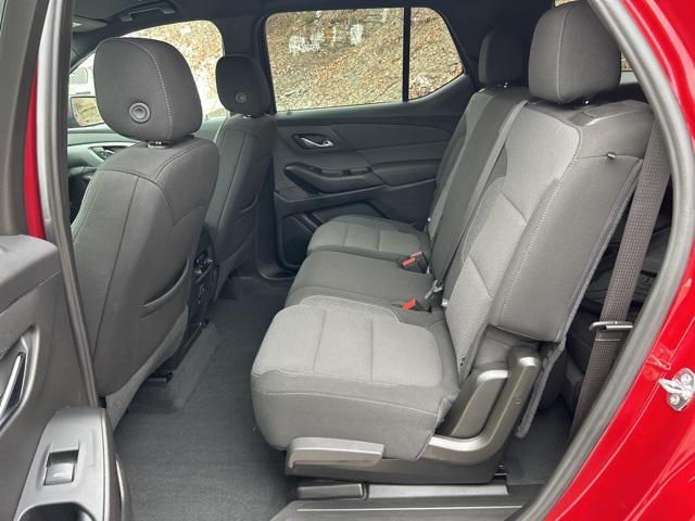 used 2023 Chevrolet Traverse car, priced at $28,932