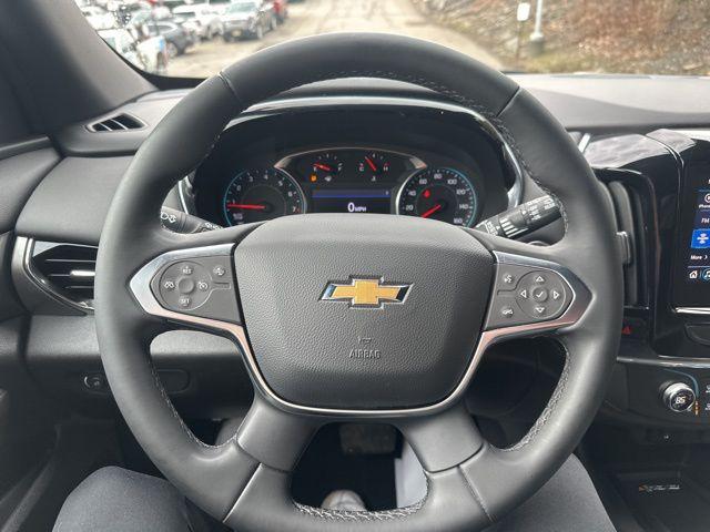 used 2023 Chevrolet Traverse car, priced at $30,936