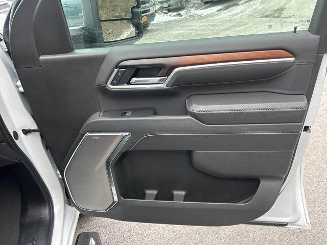 used 2025 GMC Sierra 2500 car, priced at $66,930