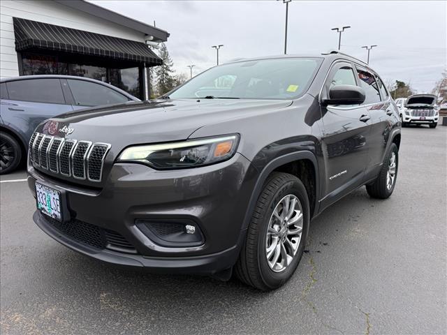 used 2019 Jeep Cherokee car, priced at $15,888
