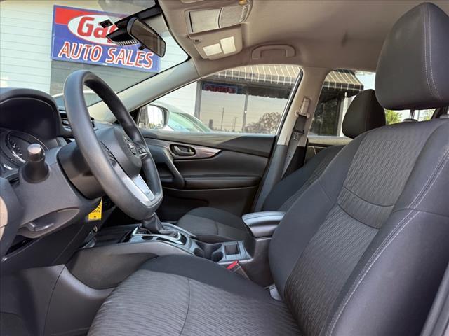 used 2019 Nissan Rogue car, priced at $13,888