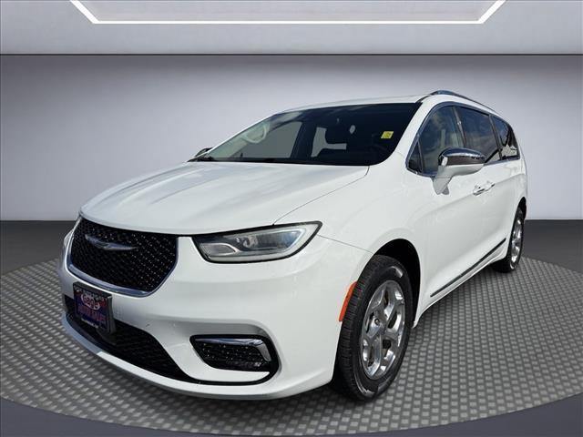 used 2021 Chrysler Pacifica car