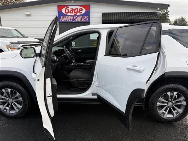 used 2025 Chevrolet Equinox car, priced at $24,888