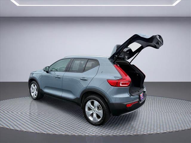 used 2022 Volvo XC40 car, priced at $24,888