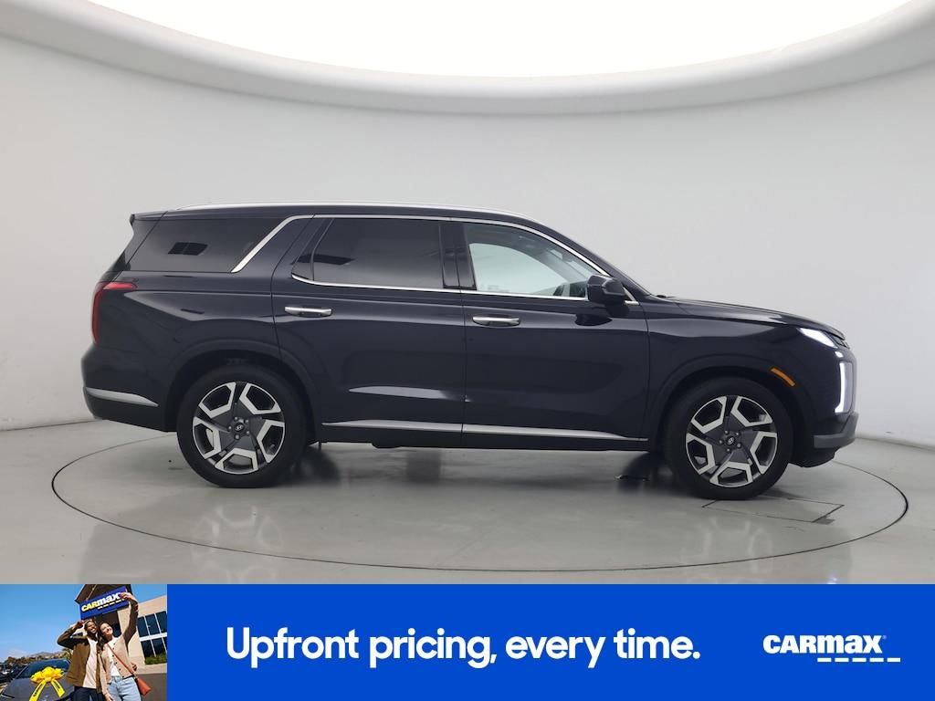 used 2025 Hyundai Palisade car, priced at $38,998