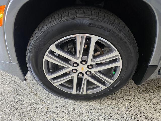used 2024 Chevrolet Traverse car, priced at $47,349