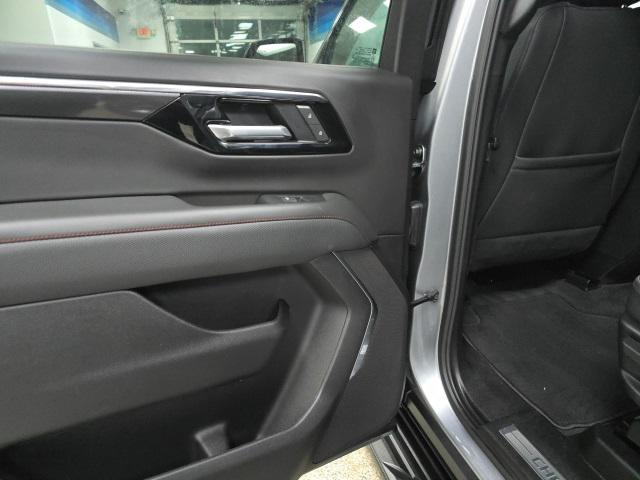 used 2025 Chevrolet Suburban car, priced at $70,999